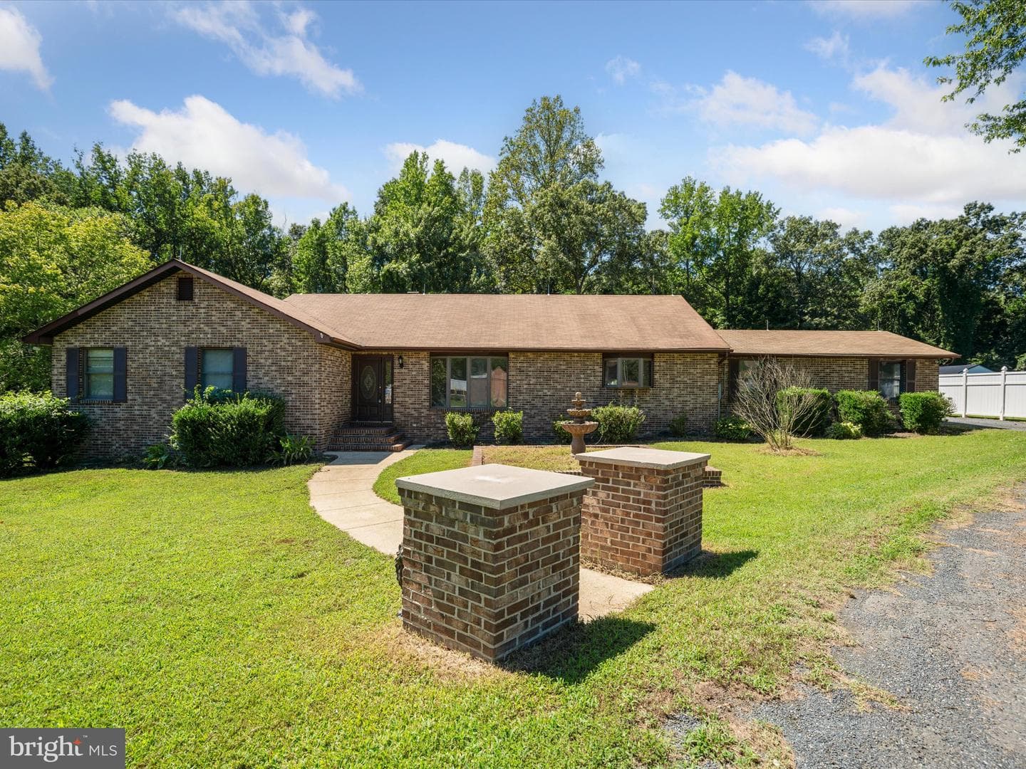 4340 Huntingtown Road photo 1