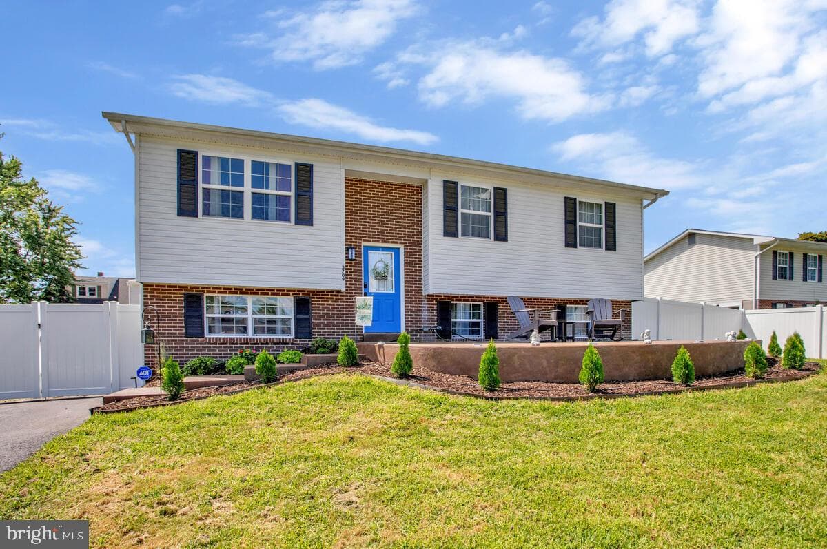 3709 29th Street photo 1