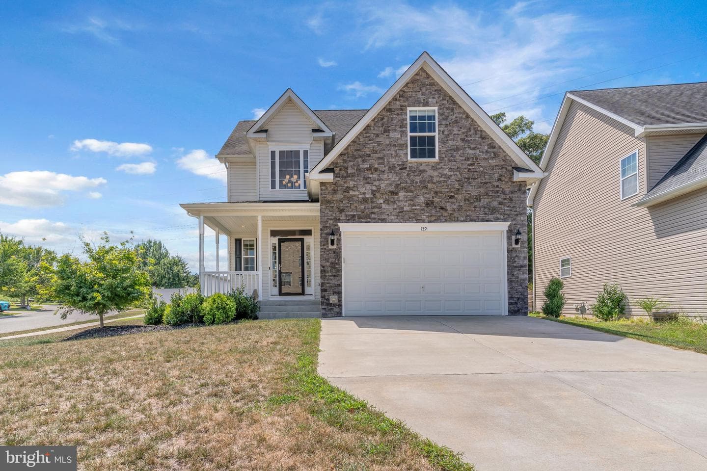 139 Thoroughbred Drive photo 1