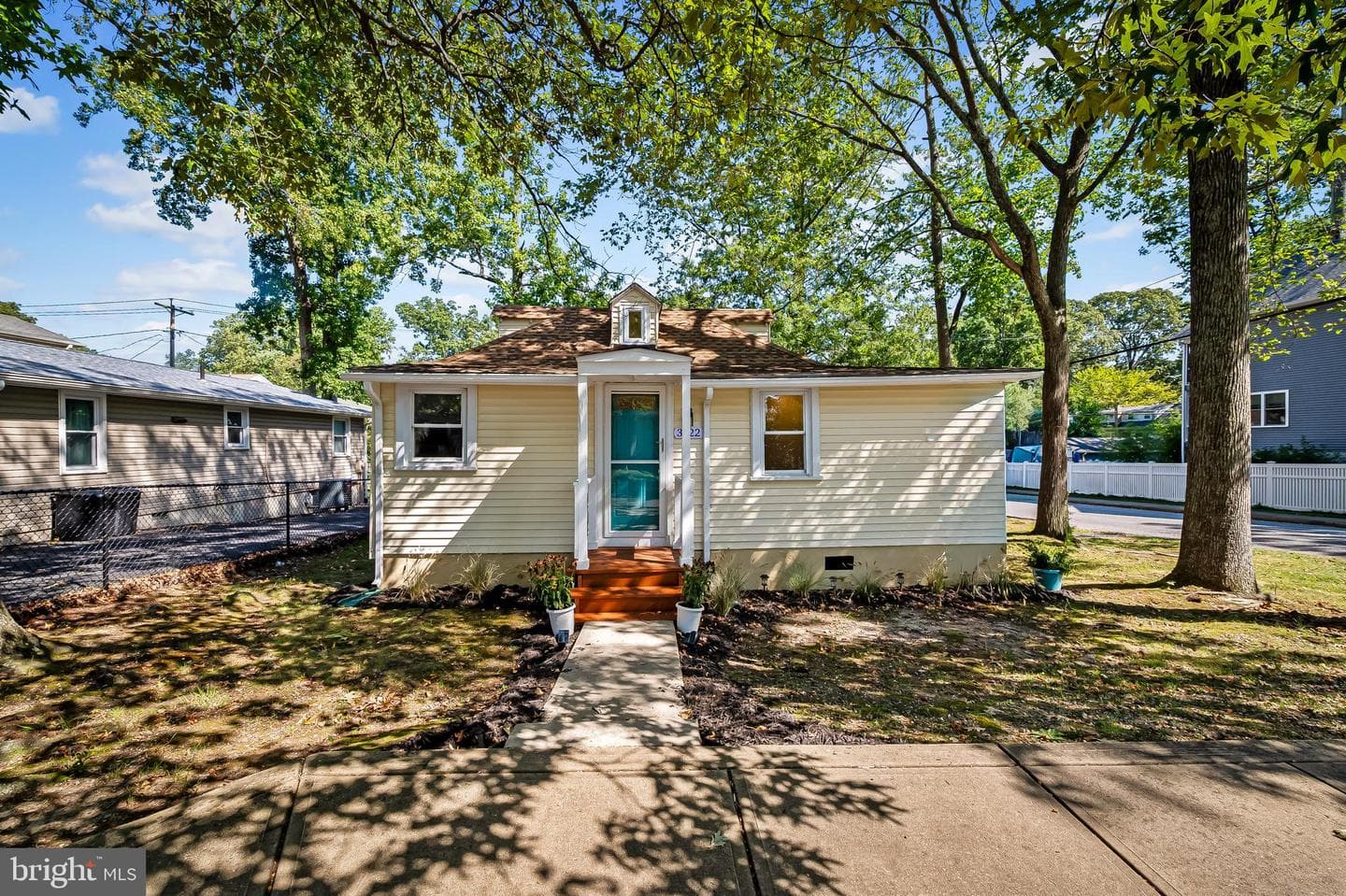 3922 7th Street photo 1