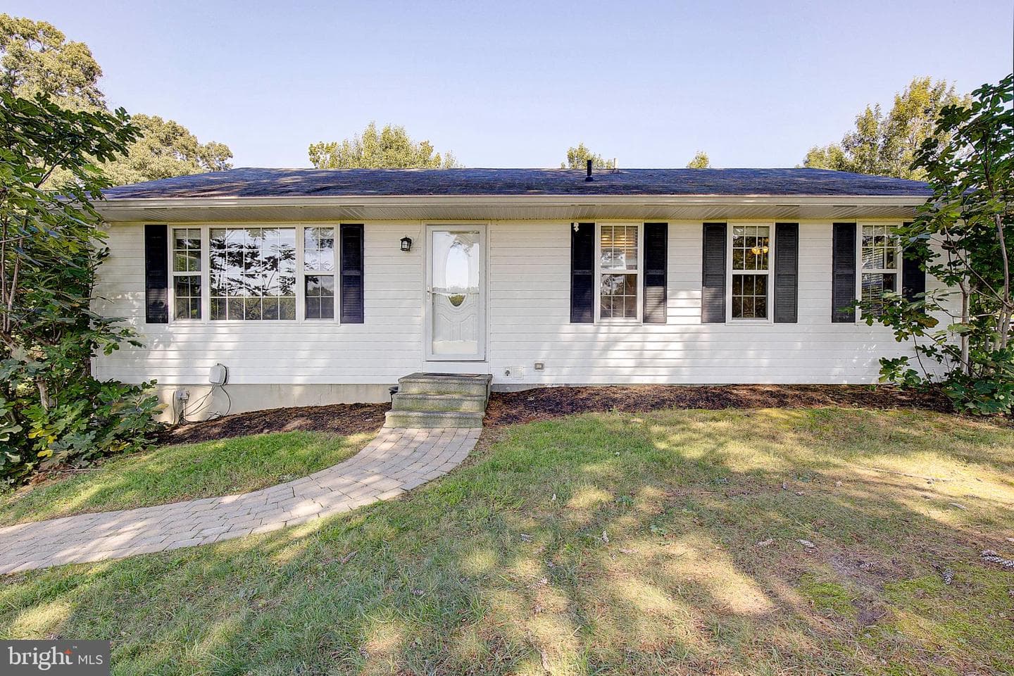 5930 Solomons Island Road photo 1