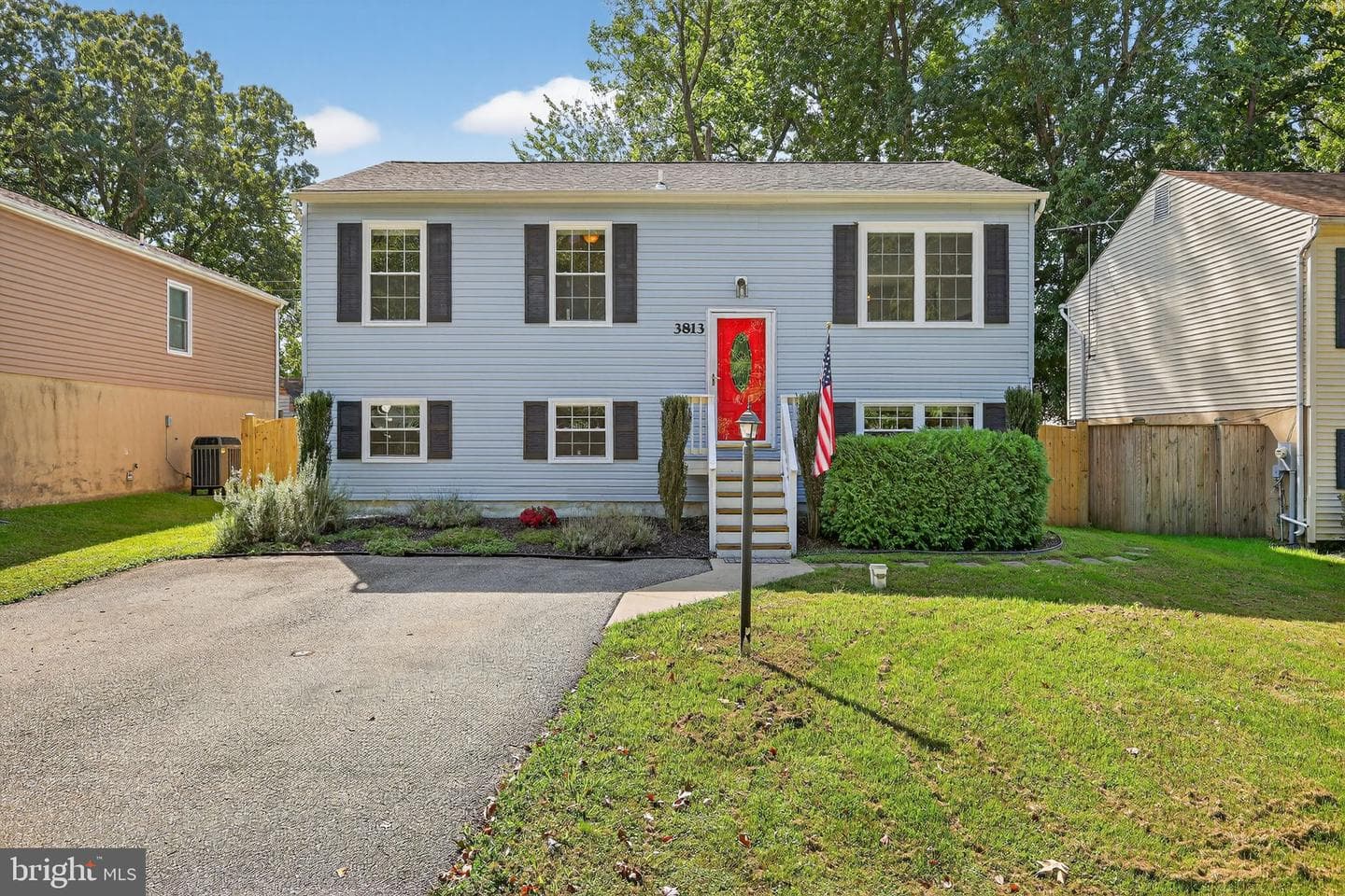 3813 8th Street photo 1