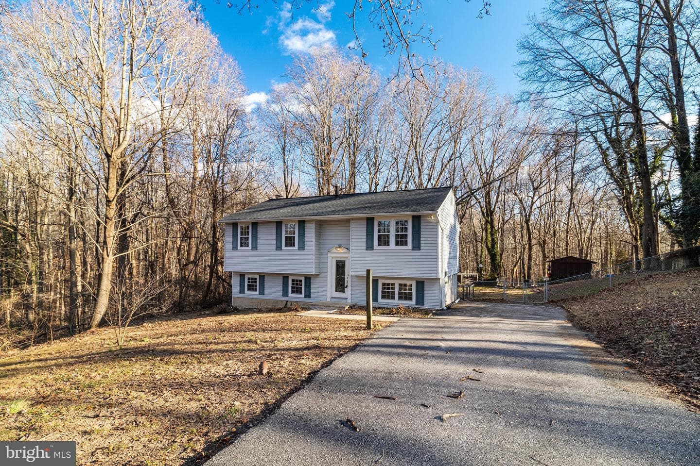 1861 Oldfield Drive photo 1