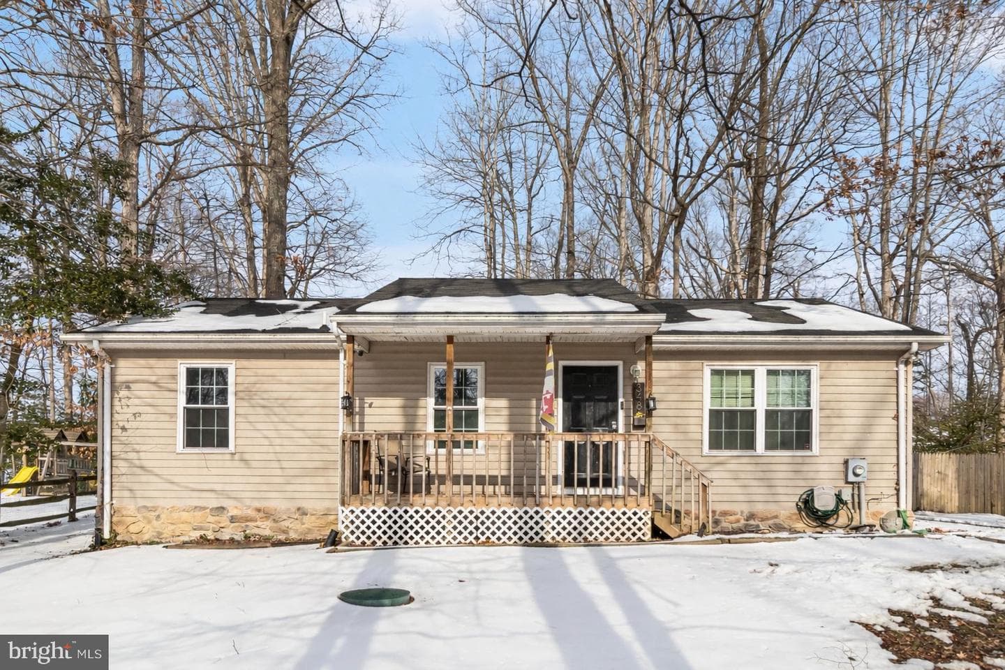 348 Red Cloud Road photo 1