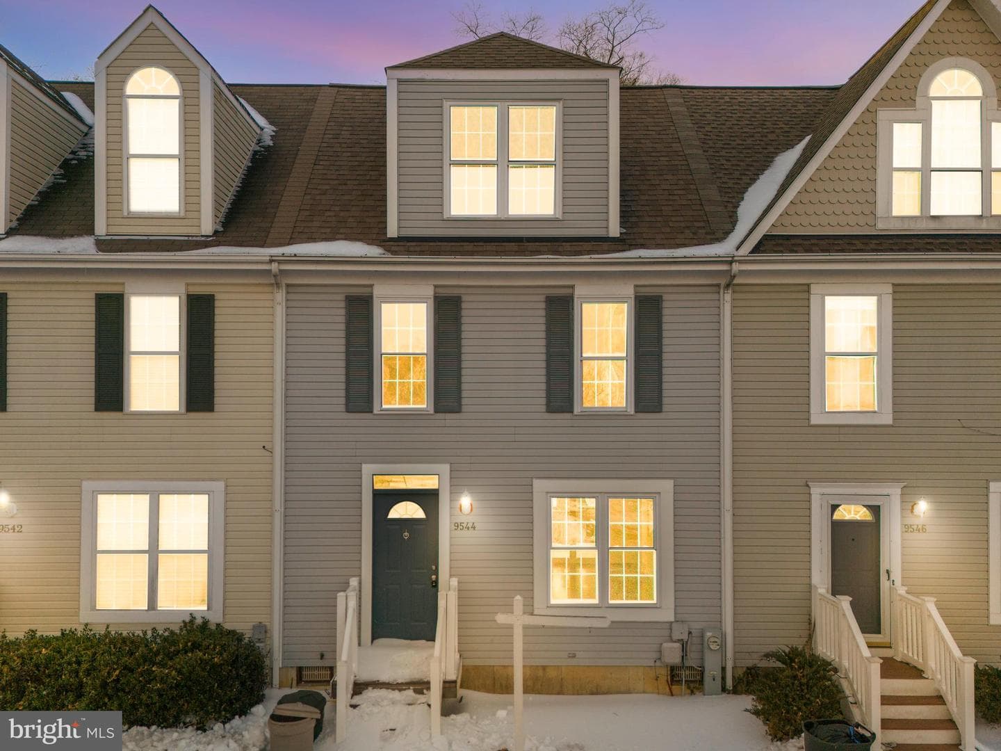 9544 Sea Gull Court photo 1