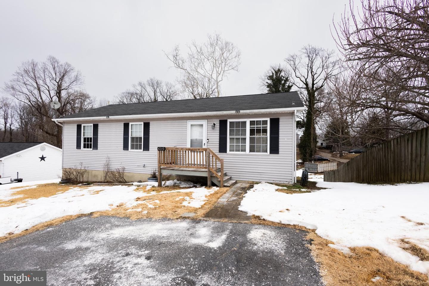 6315 5th Street photo 1