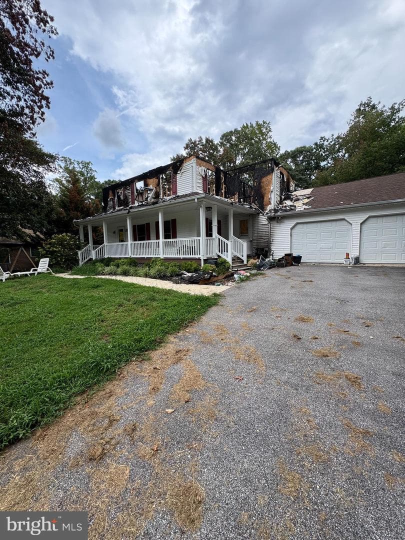 11966 Hemlock Road photo 1