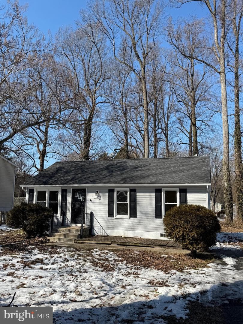 1550 Avenue C photo 1