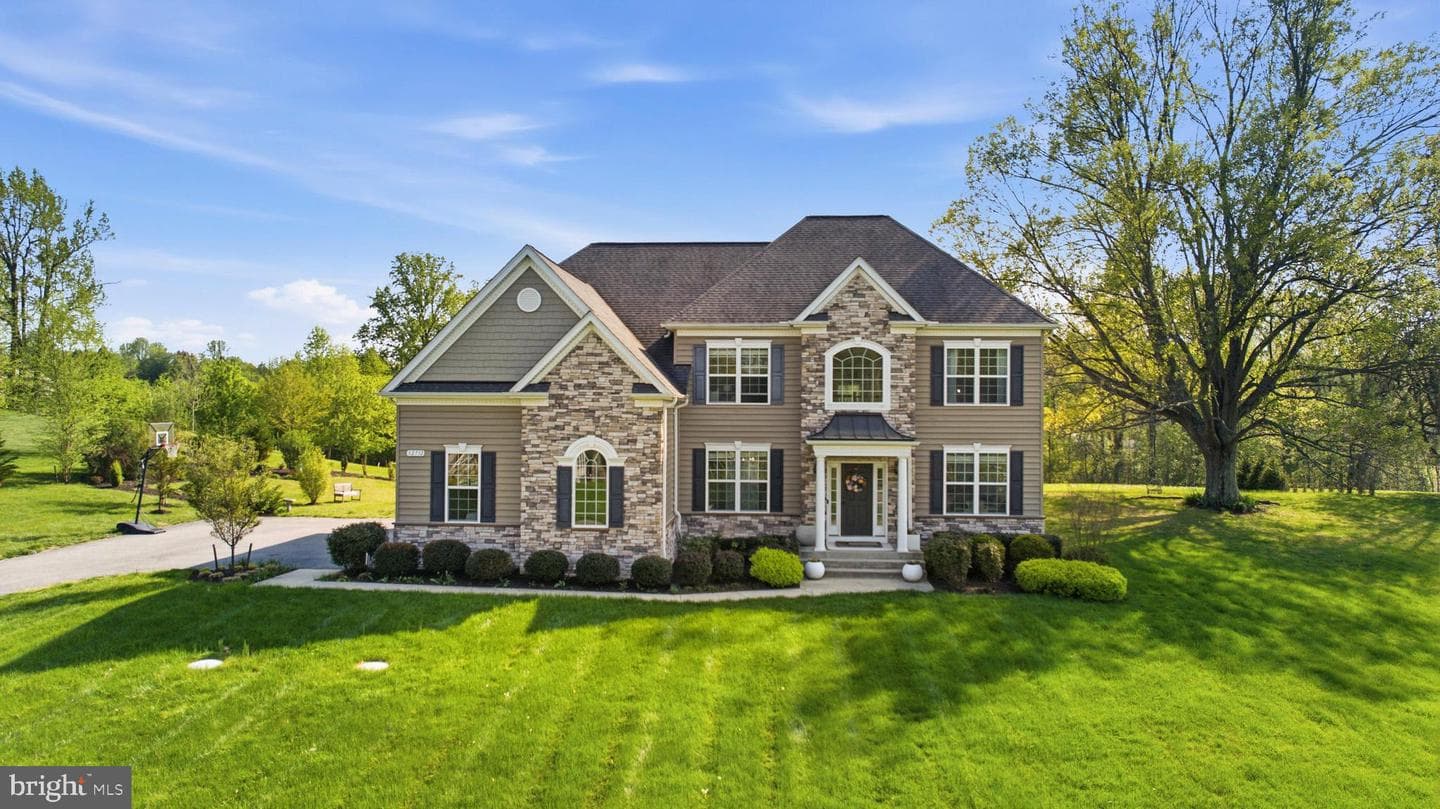 12732 Legacy Drive