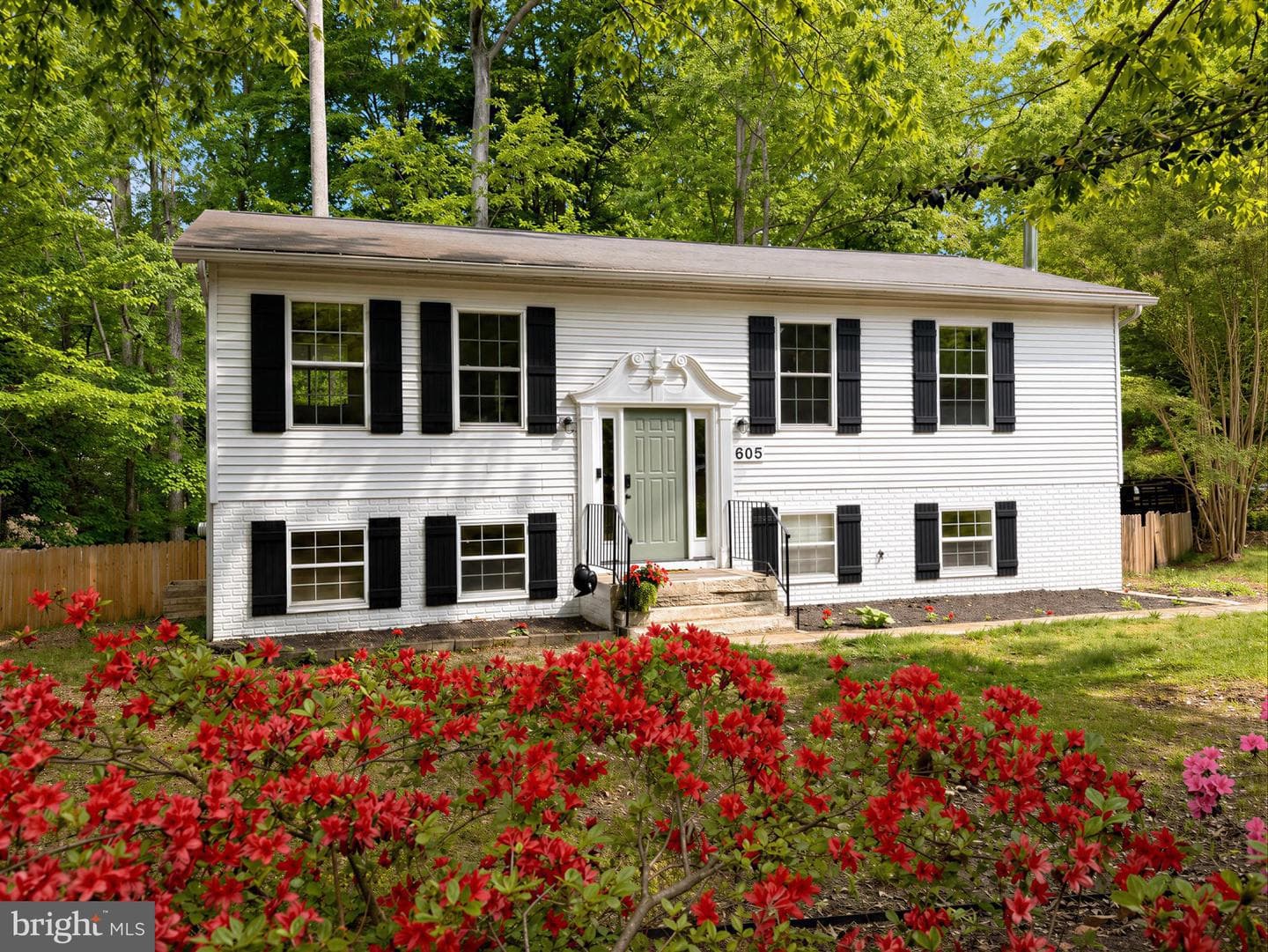 605 Mermaid Court