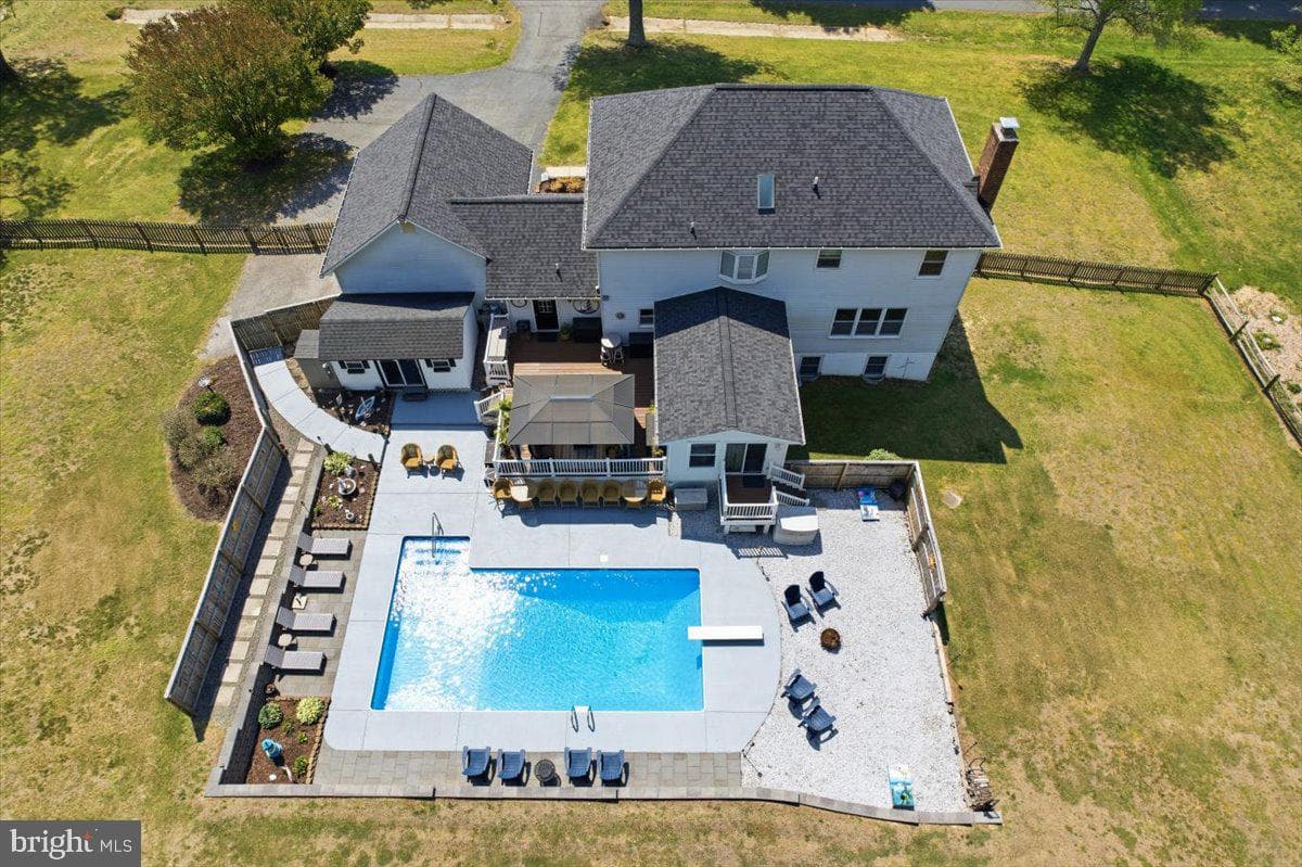 3321 Smithville Drive