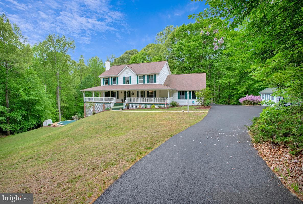 2838 Ivory Lane