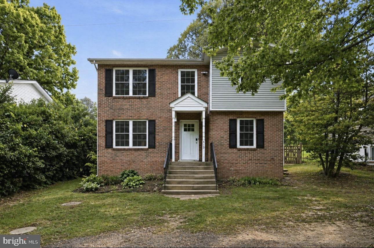 518 Maple Way