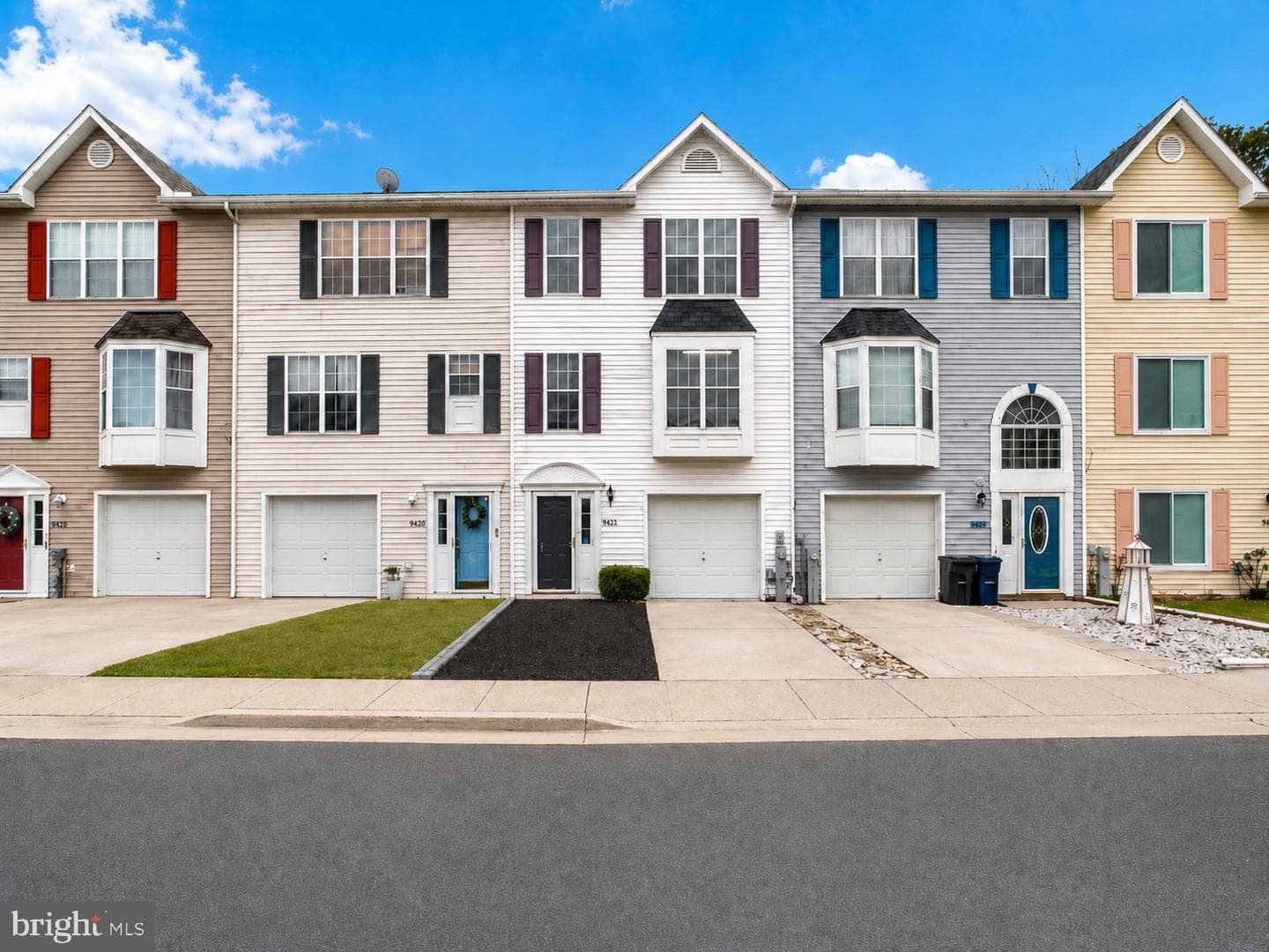 9422 Sea Breeze Court
