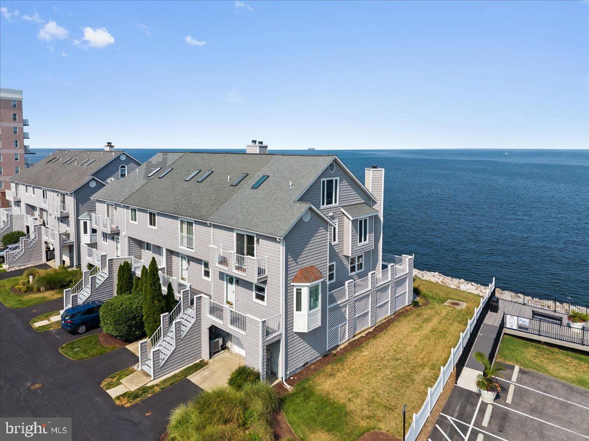 8337 Bay Crest Court, Chesapeake Beach