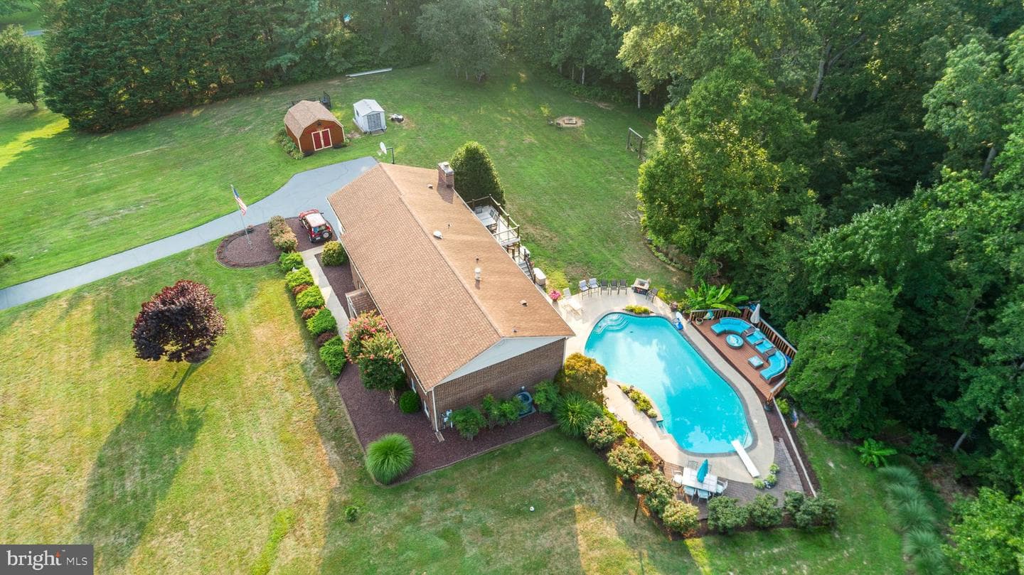 3131 Ashwood Drive, Dunkirk