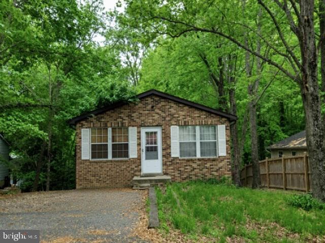 8315 Evergreen Drive photo 1