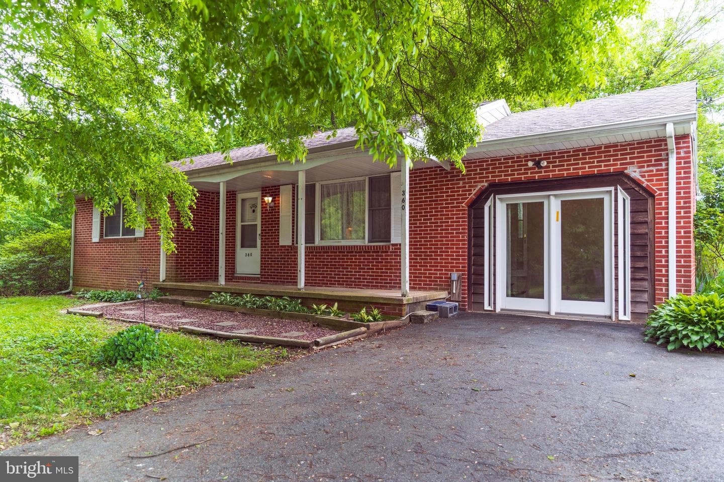 360 Washington Schoolhouse Road photo 1