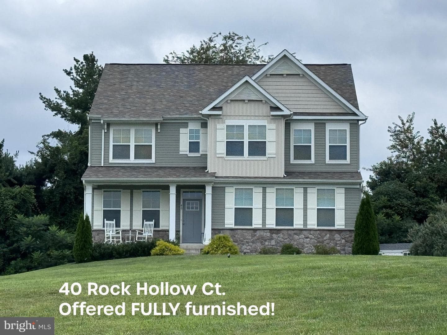 40 Rock Hollow Court photo 1