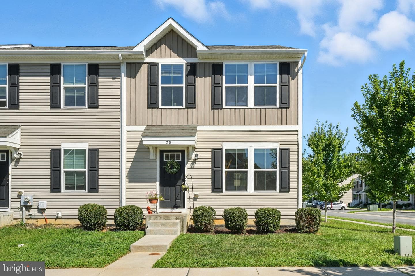 29 Marsh Lane photo 1