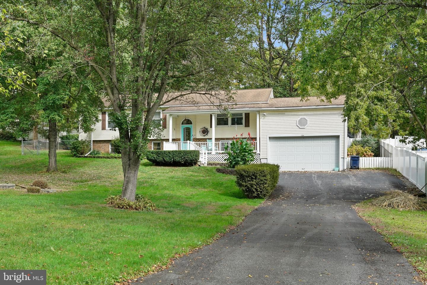 184 Rowlandsville Road photo 1