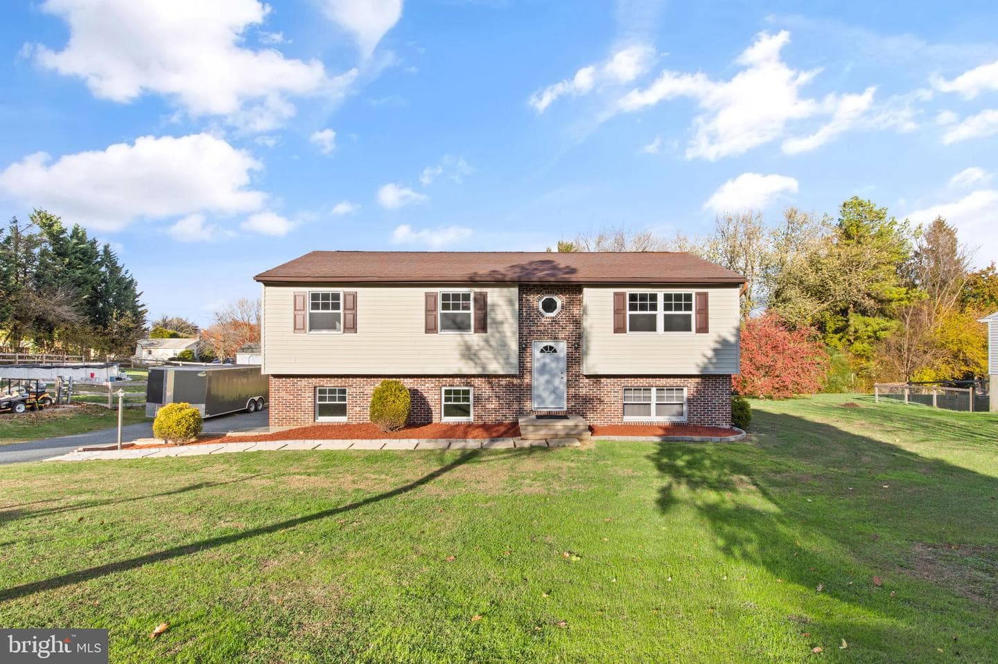 148 Sharon Street photo 1