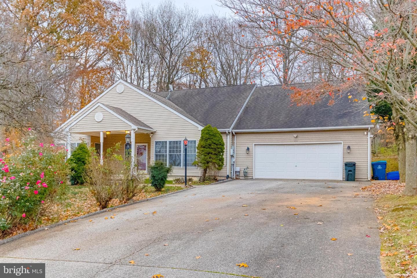224 Independence Drive photo 1