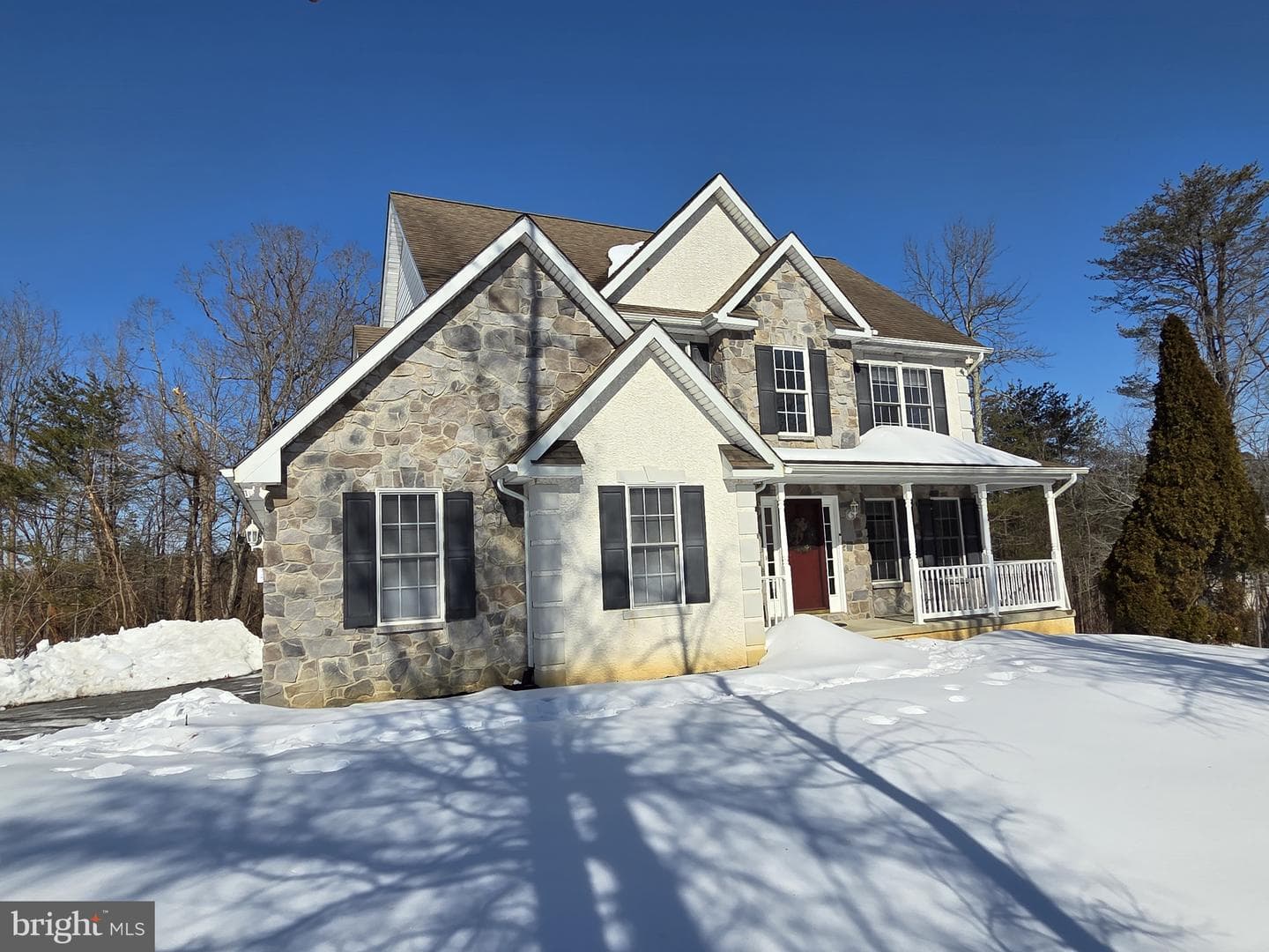 9 Yarmouth Lane photo 1