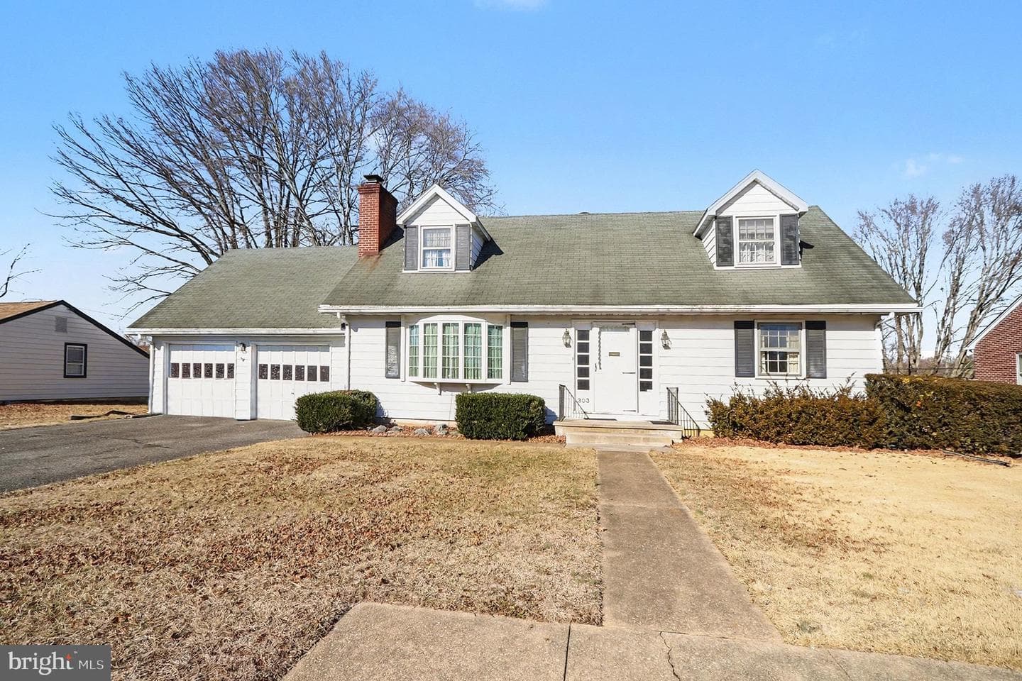 303 Hermitage Drive photo 1