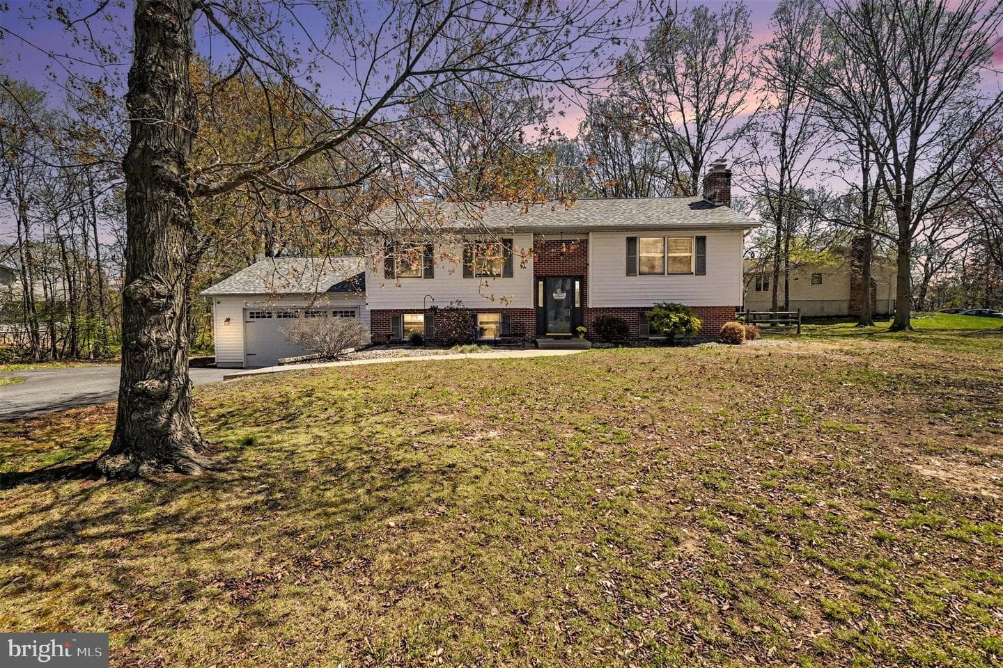 107 White Pine Circle photo 1