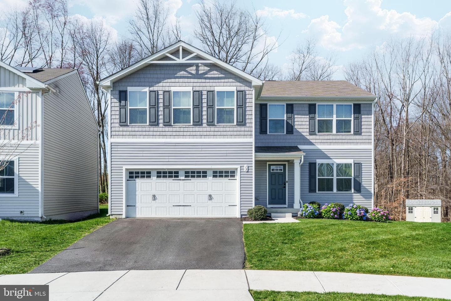 13 Sequoia Place