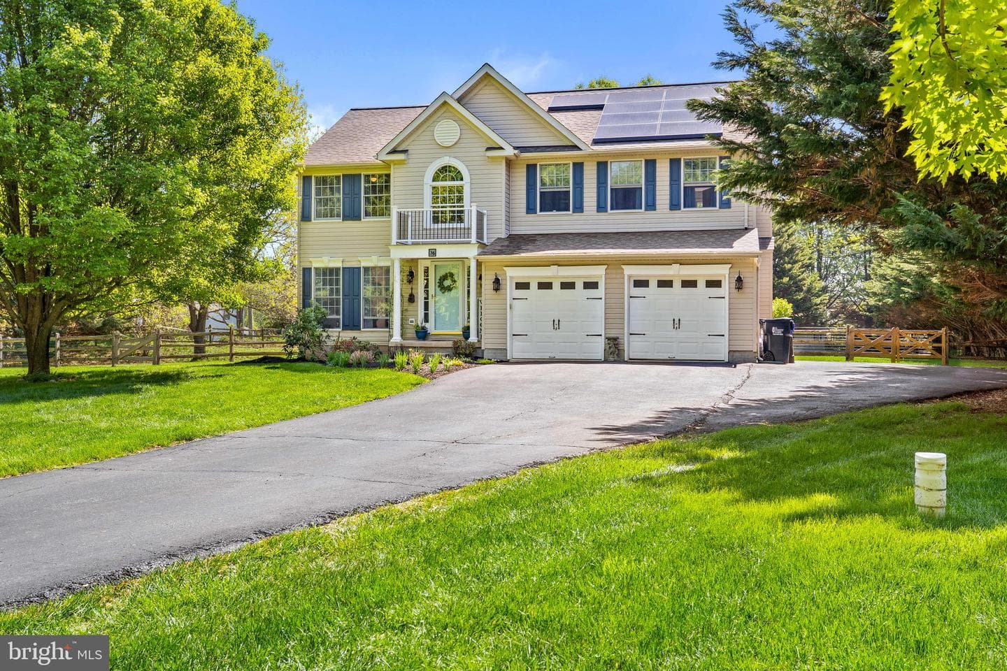 36 Hazlette Court photo 1