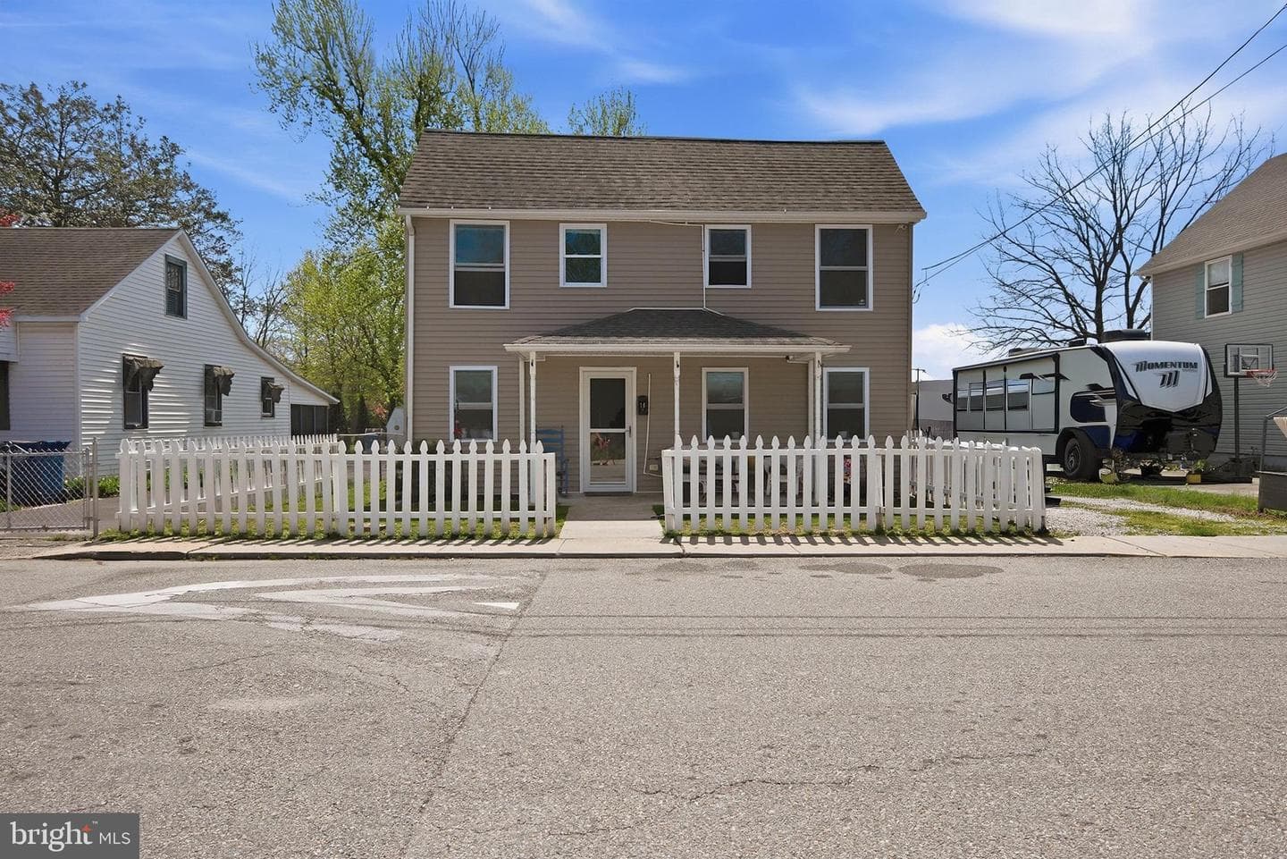 14 W Walnut Street