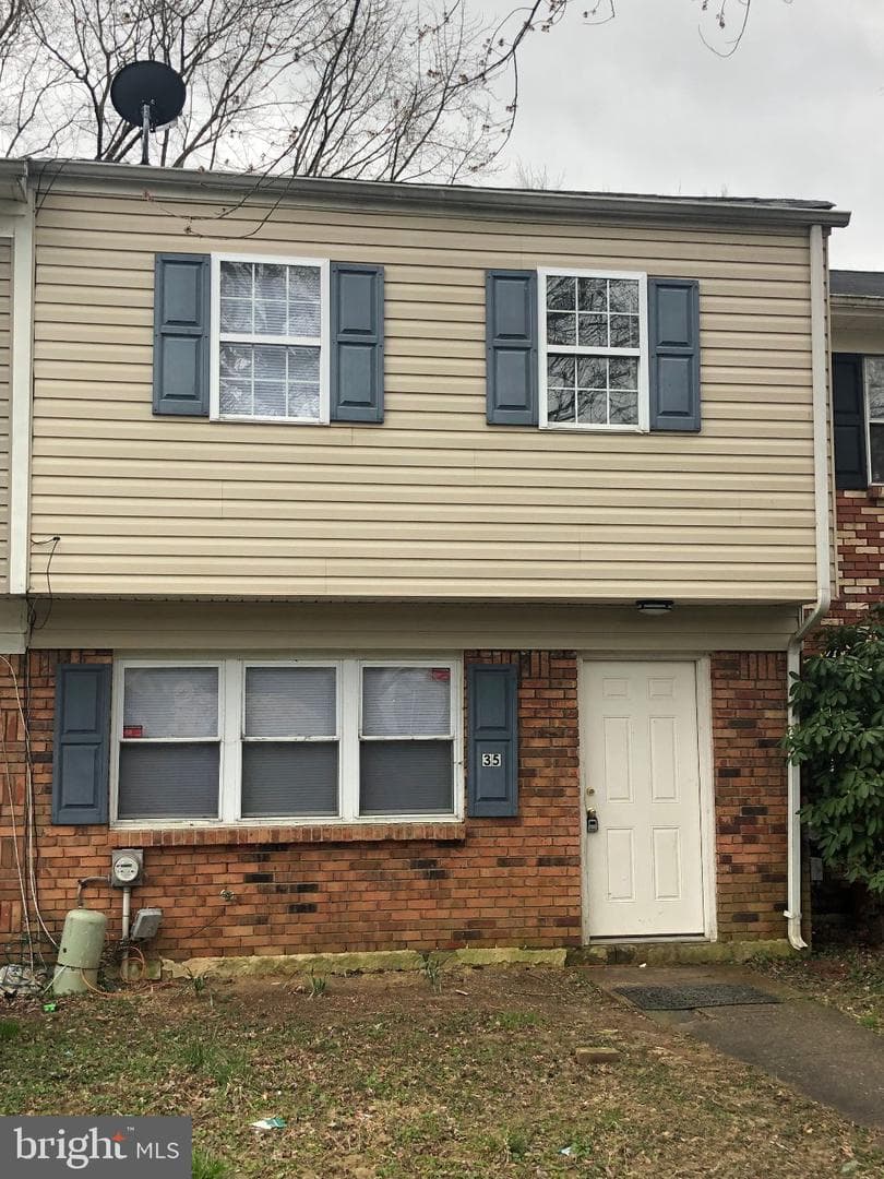 35 Willow Court, Elkton