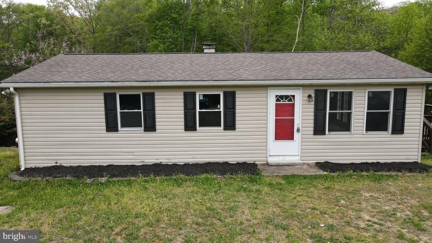 53 Drier Lane photo 1