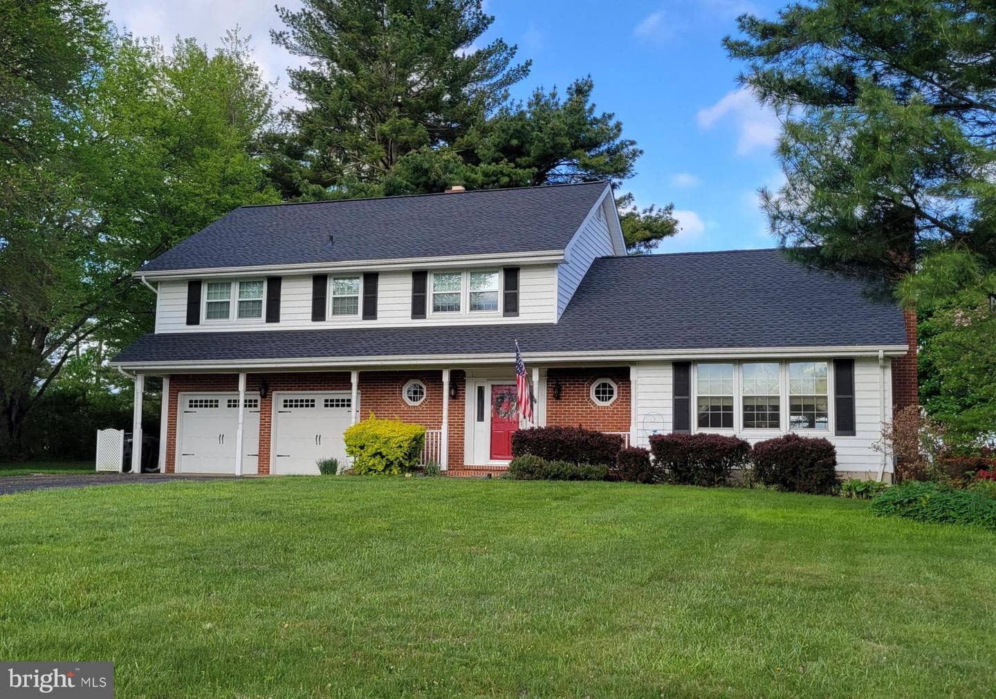 32 Springfield Drive photo 1