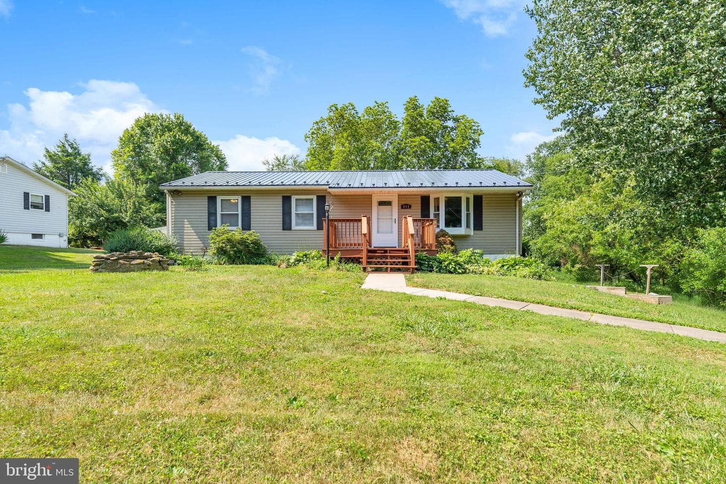 898 Hopewell Road