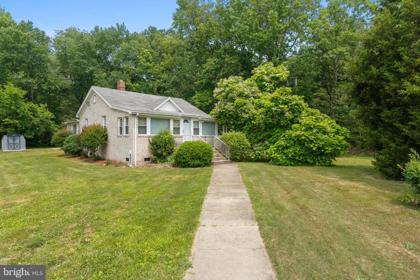 16458 Rock Point Road photo 1