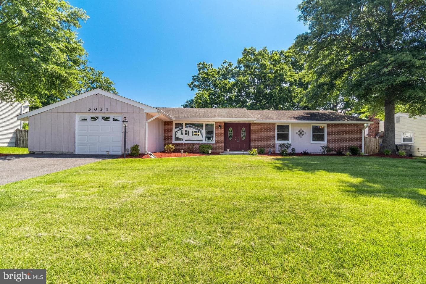 5031 Nicholas Road photo 1