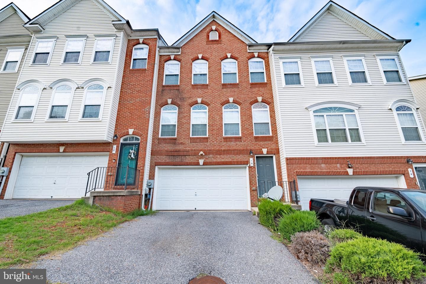 16 Kearney Way photo 1