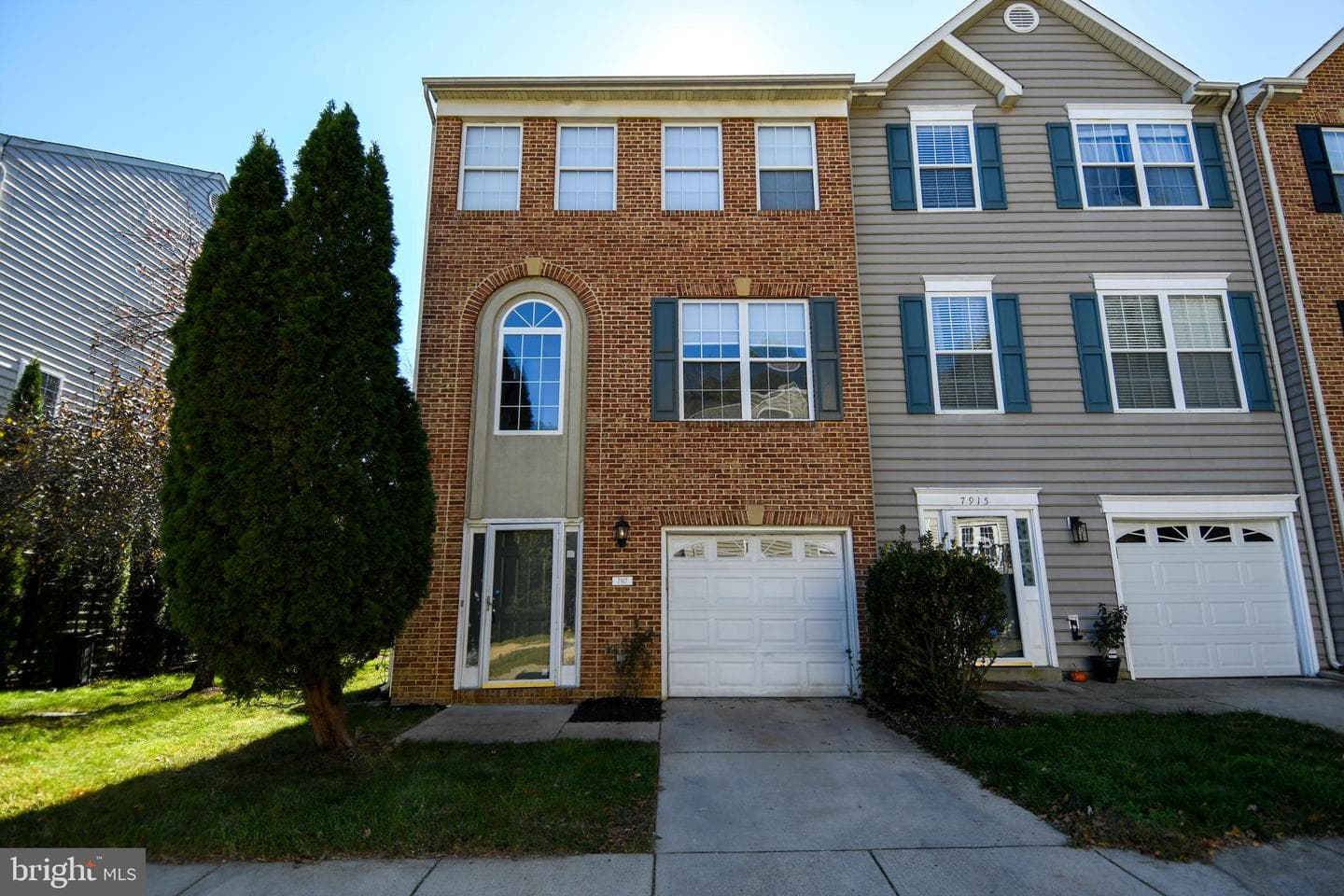 7917 Heatherleigh Place photo 1