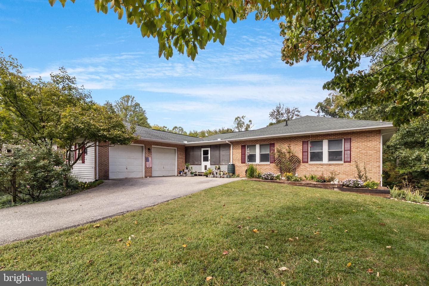 12824 Norwood Drive photo 1
