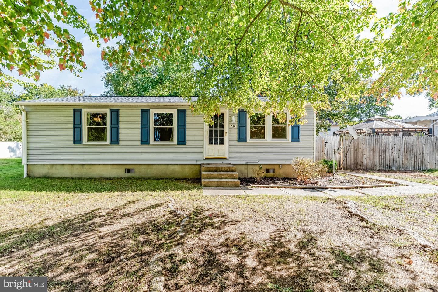 506 Saint Marys Avenue photo 1
