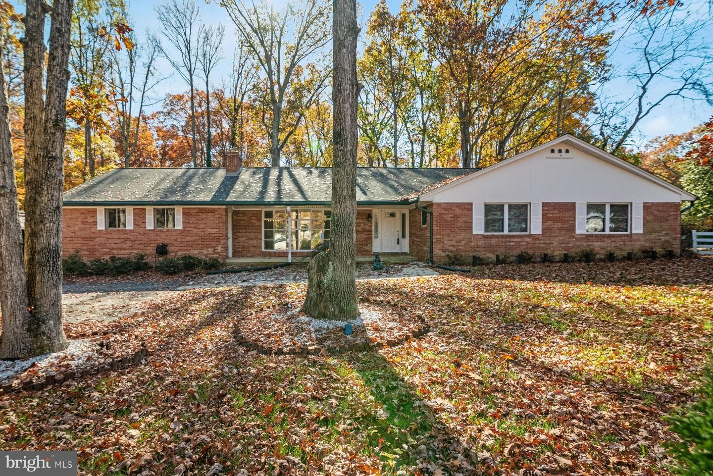 9635 Sharon Avenue photo 1