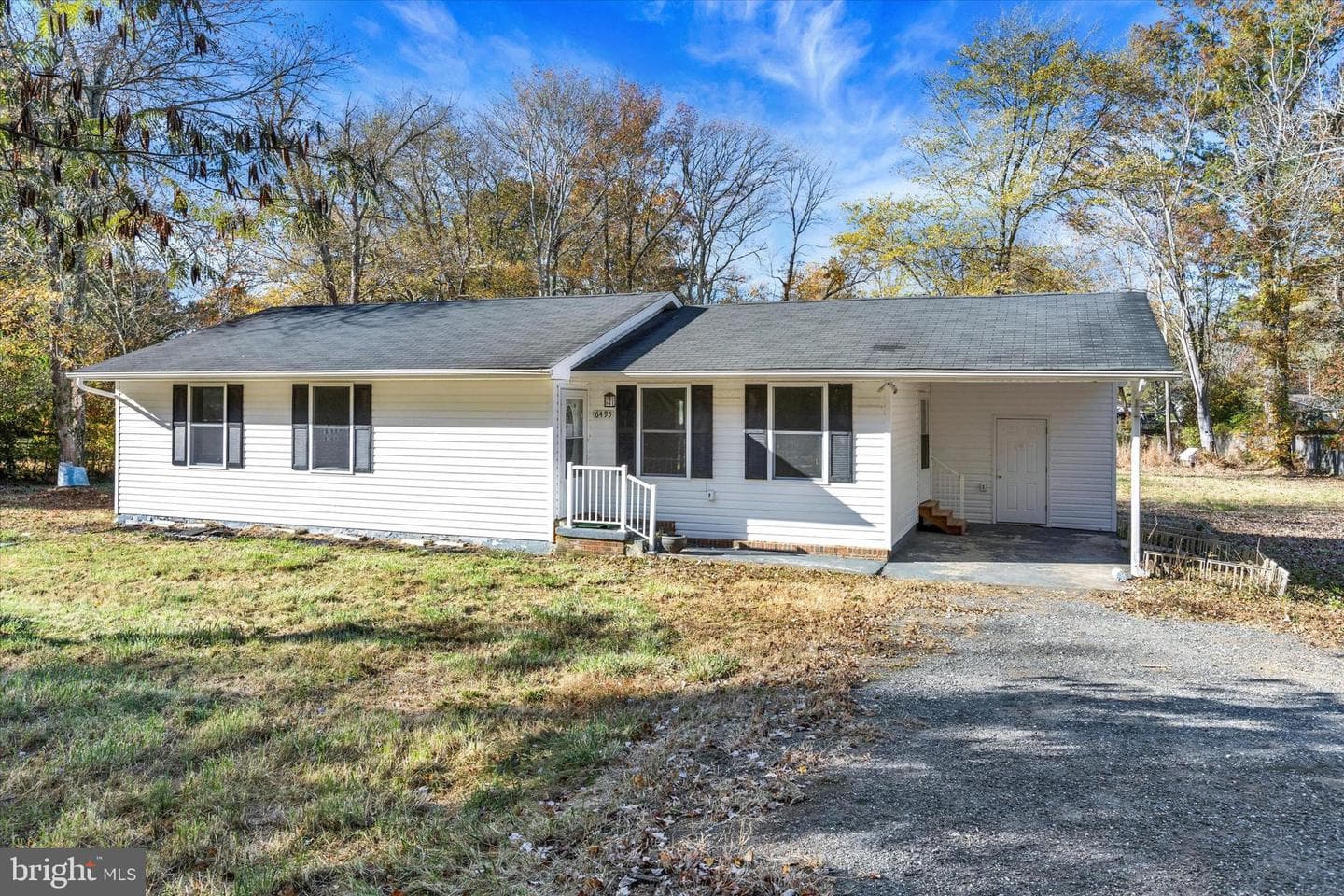 6495 Valley Road photo 1