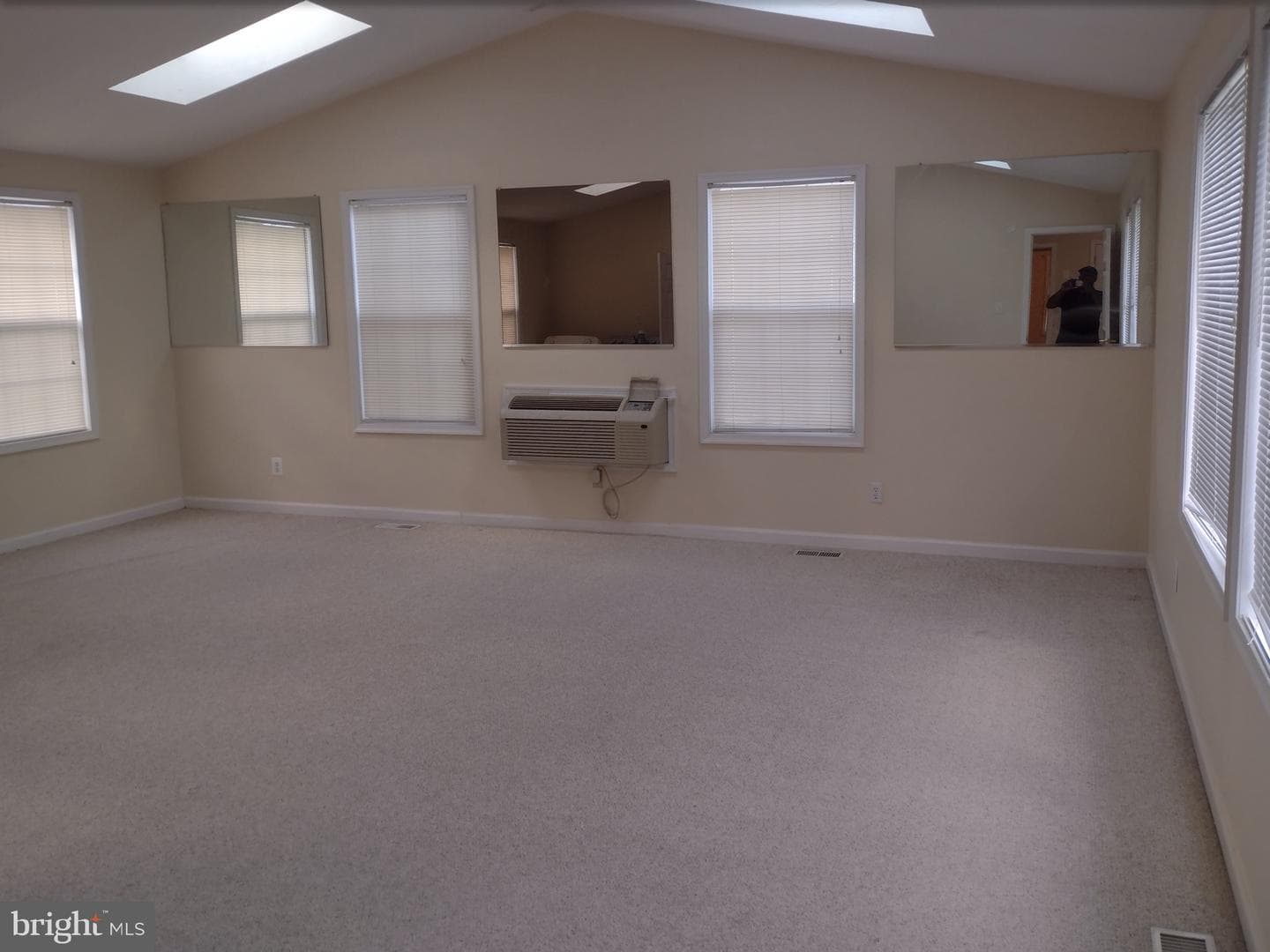 9 Cypress Place photo 1