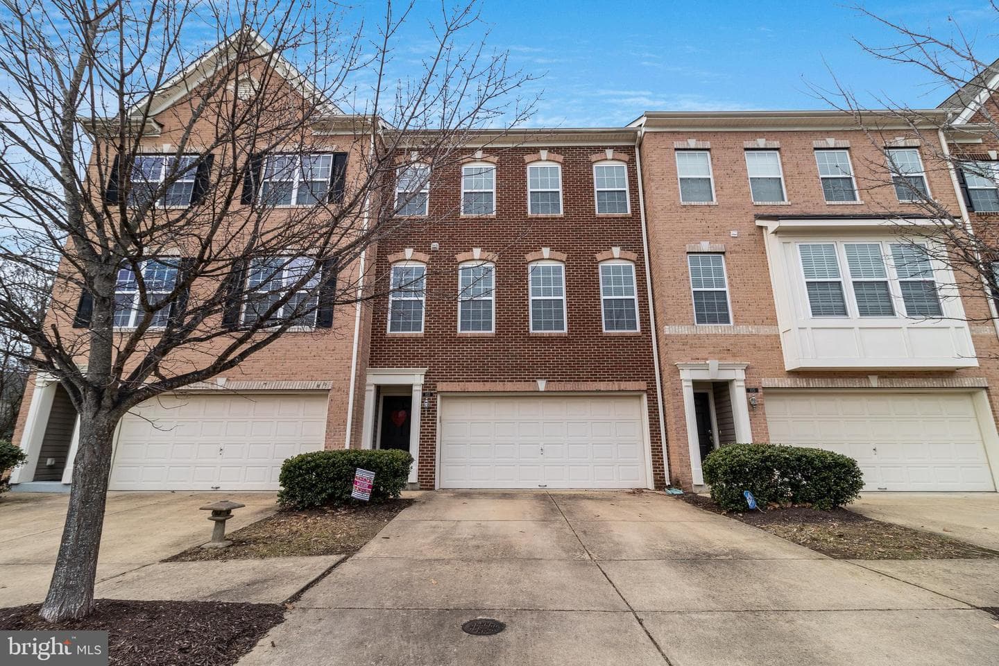 103 Millet Place photo 1
