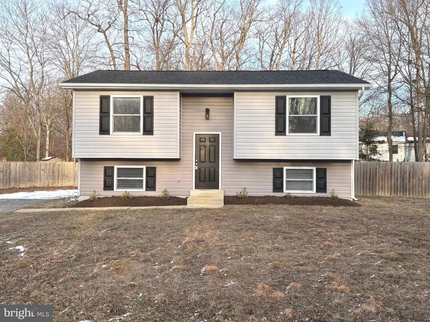 12820 Twin Oak Drive photo 1
