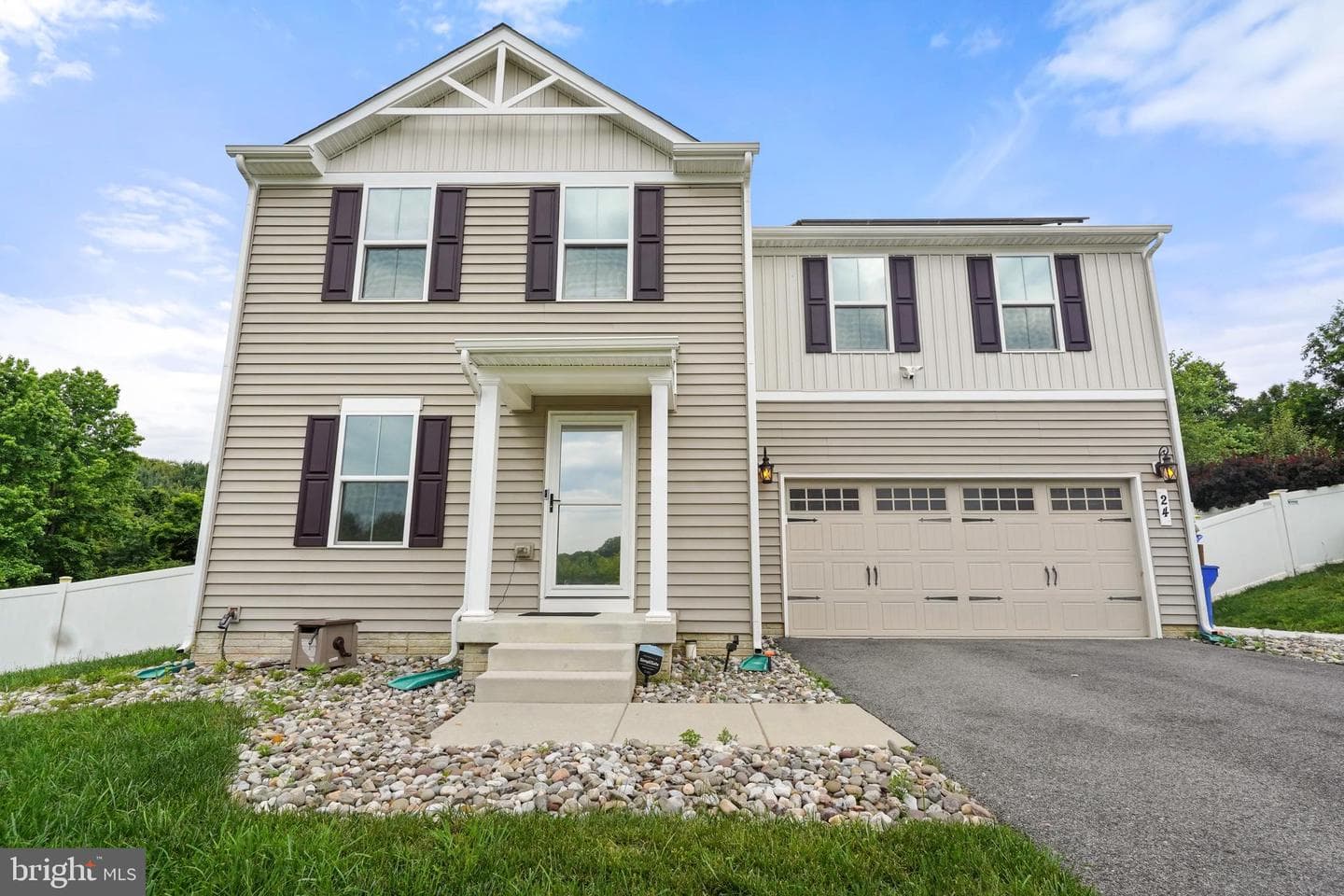 24 Willow Woods Drive photo 1