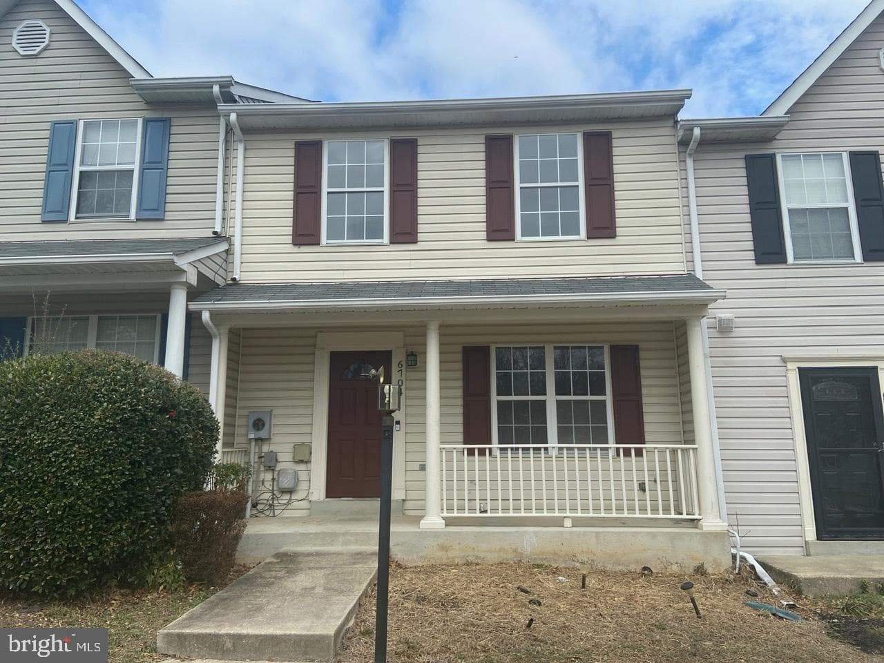 6704 Pauline Court photo 1